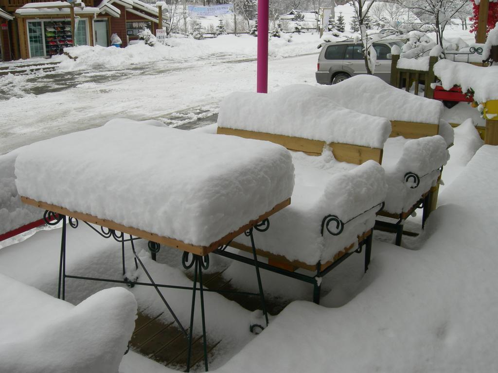 Aparthotel White Cabin Pjongczang Zewnętrze zdjęcie